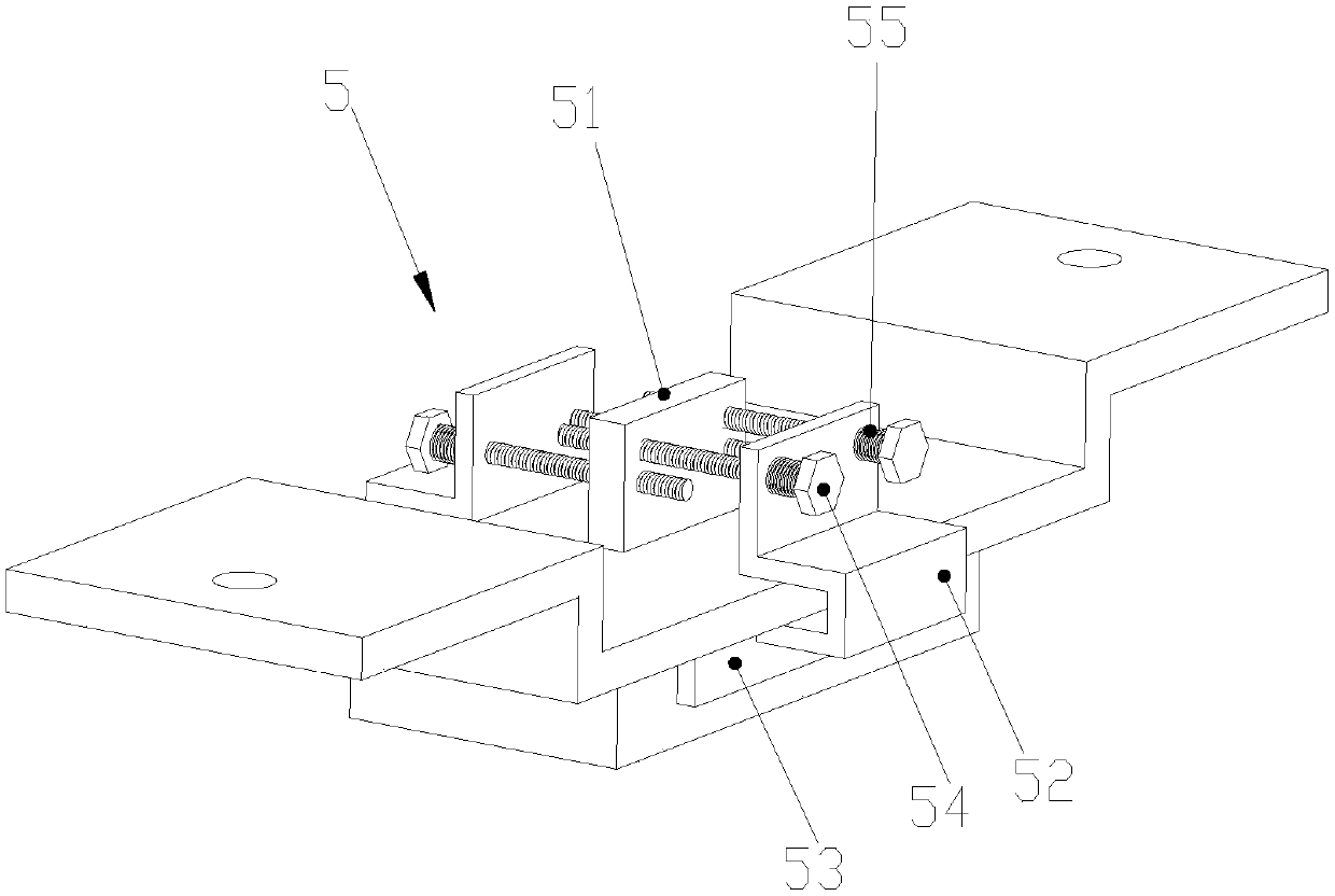 Tube film dewatering device of film blowing machine