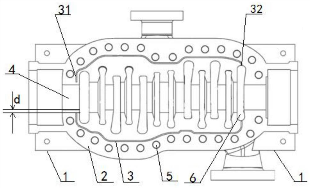 Horizontal axially split pump for guiding leaked liquid