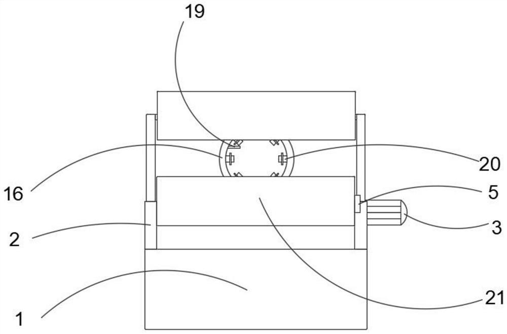 Extrusion device for aluminum pipe machining