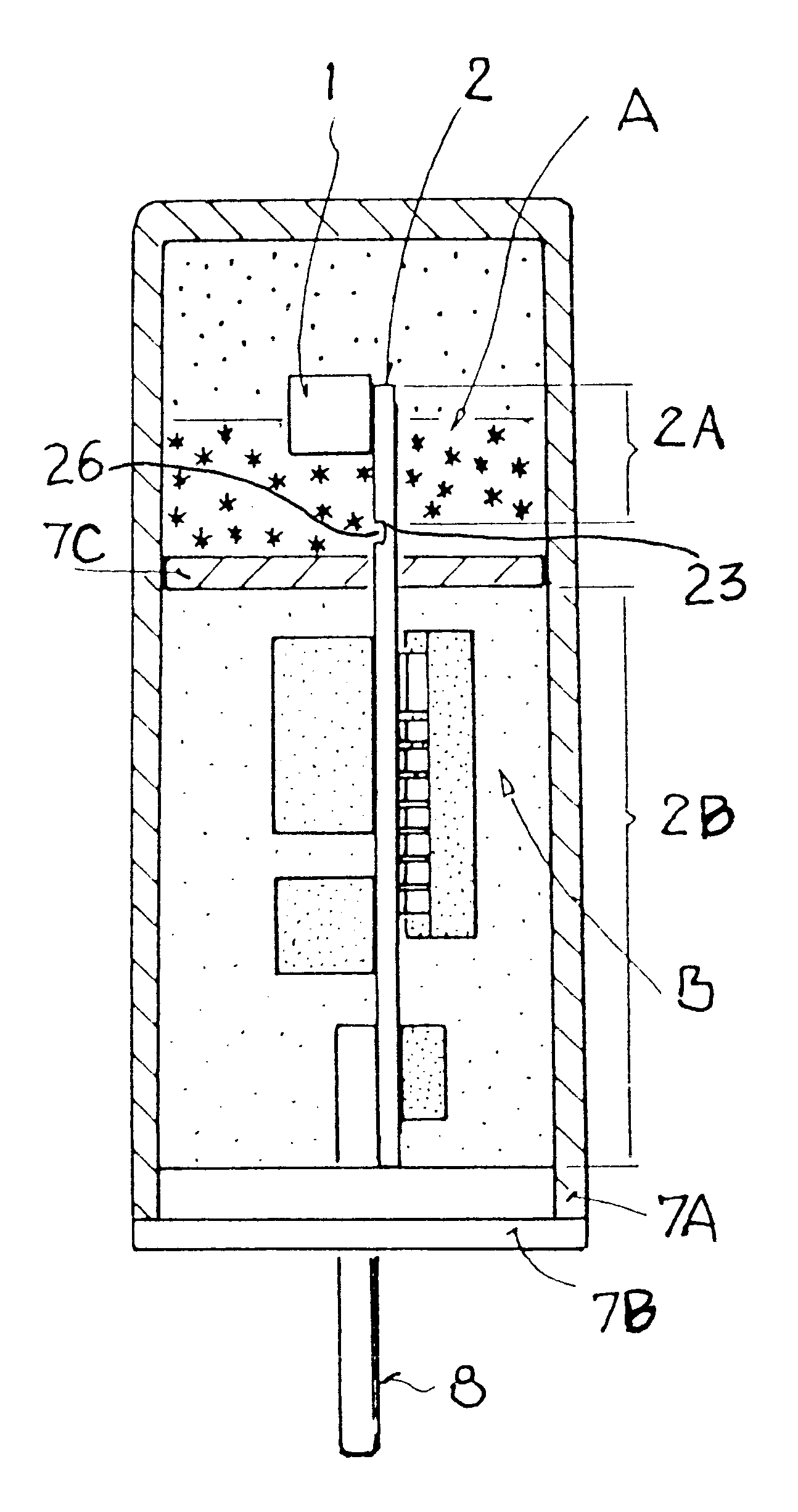 Pyrotechnic igniter arrangement with integrated mechanically decoupled electronic assembly