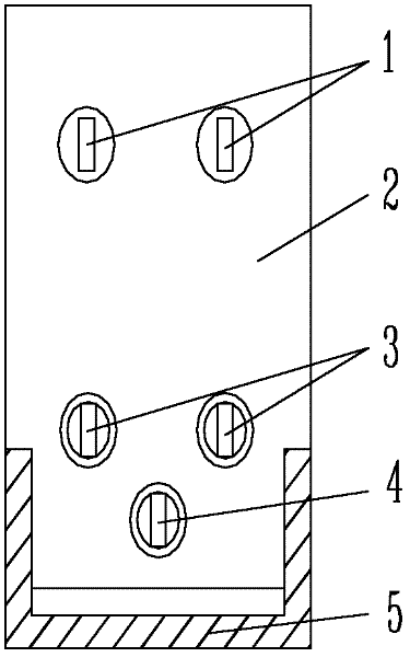 Flat-plate trolley with five wheels