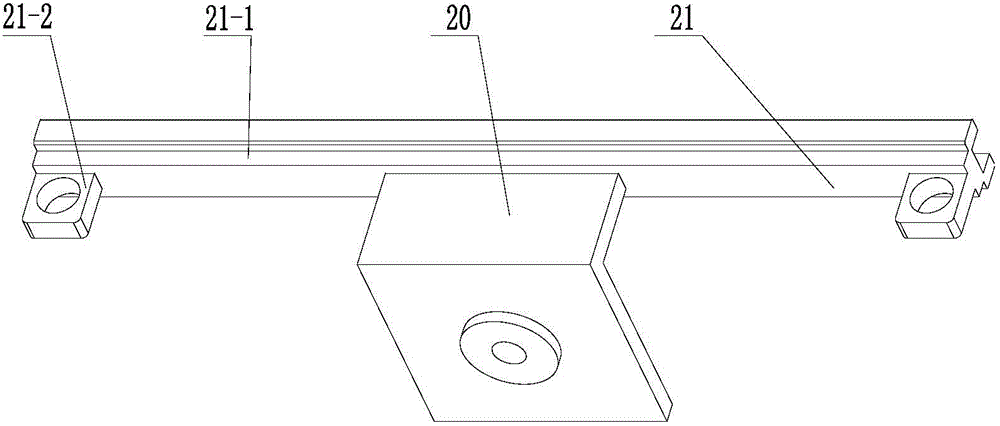 Hot core box automatic mold splitting device