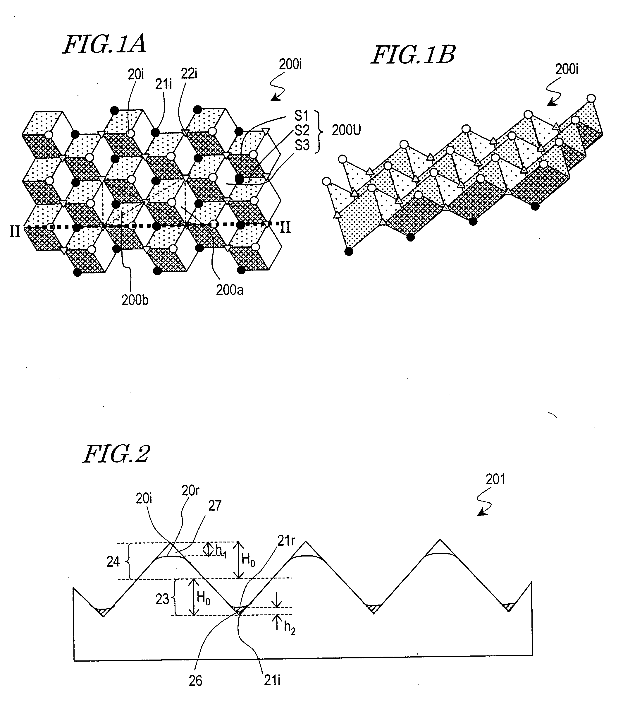 Corner cube reflector, method of making the reflector and reflective display device including the reflector