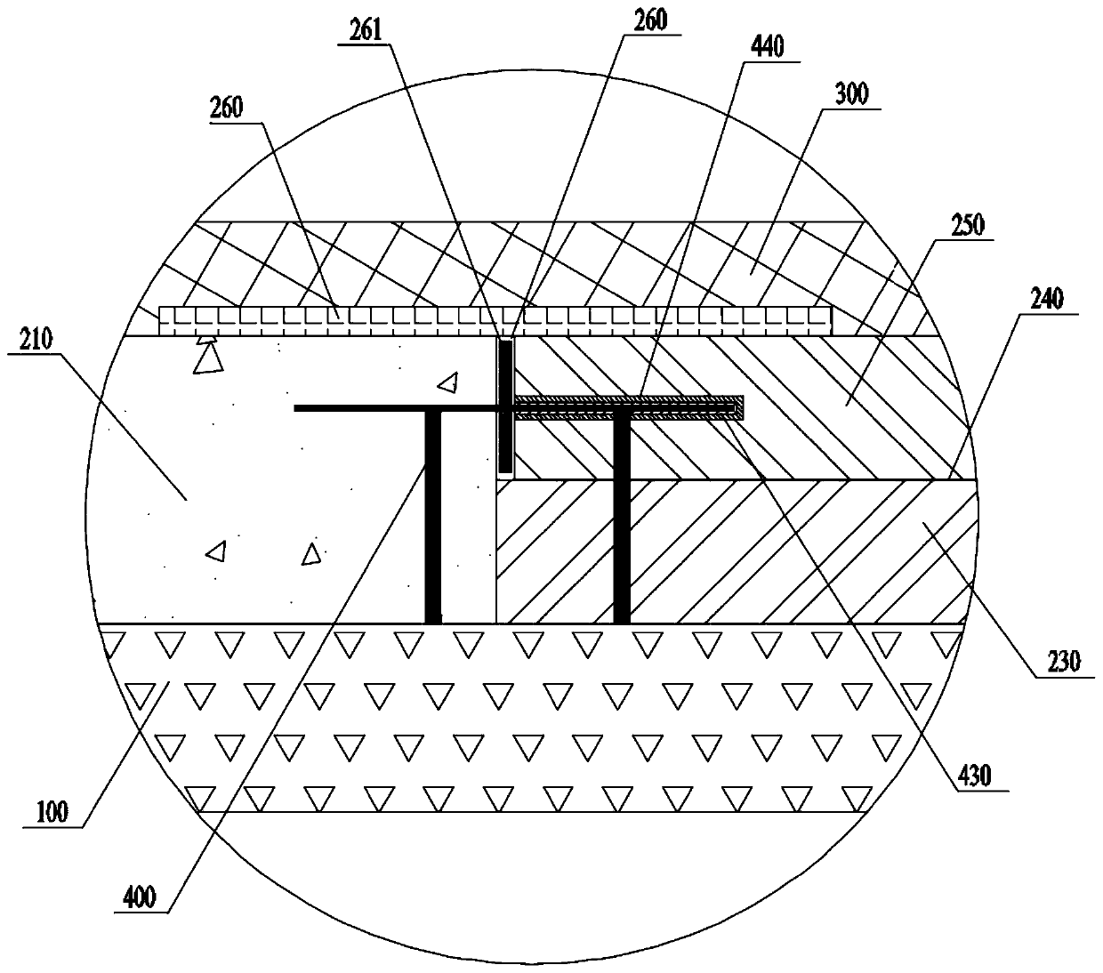 Rigid-flexible composite pavement expansion joint staggered-joint lap structure and preparation method thereof