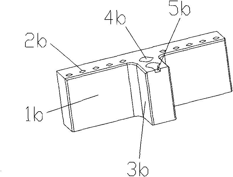 Fire-proof insulation board for external wall and use method thereof