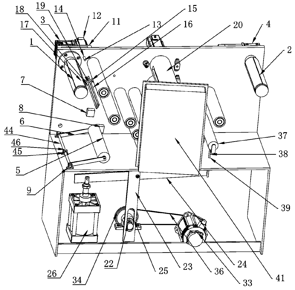 An isometric molding machine