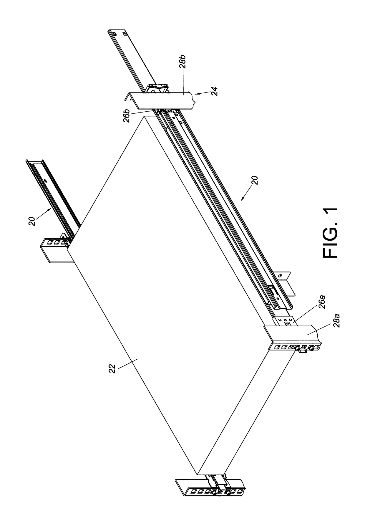 Slide rail assembly and operation method thereof