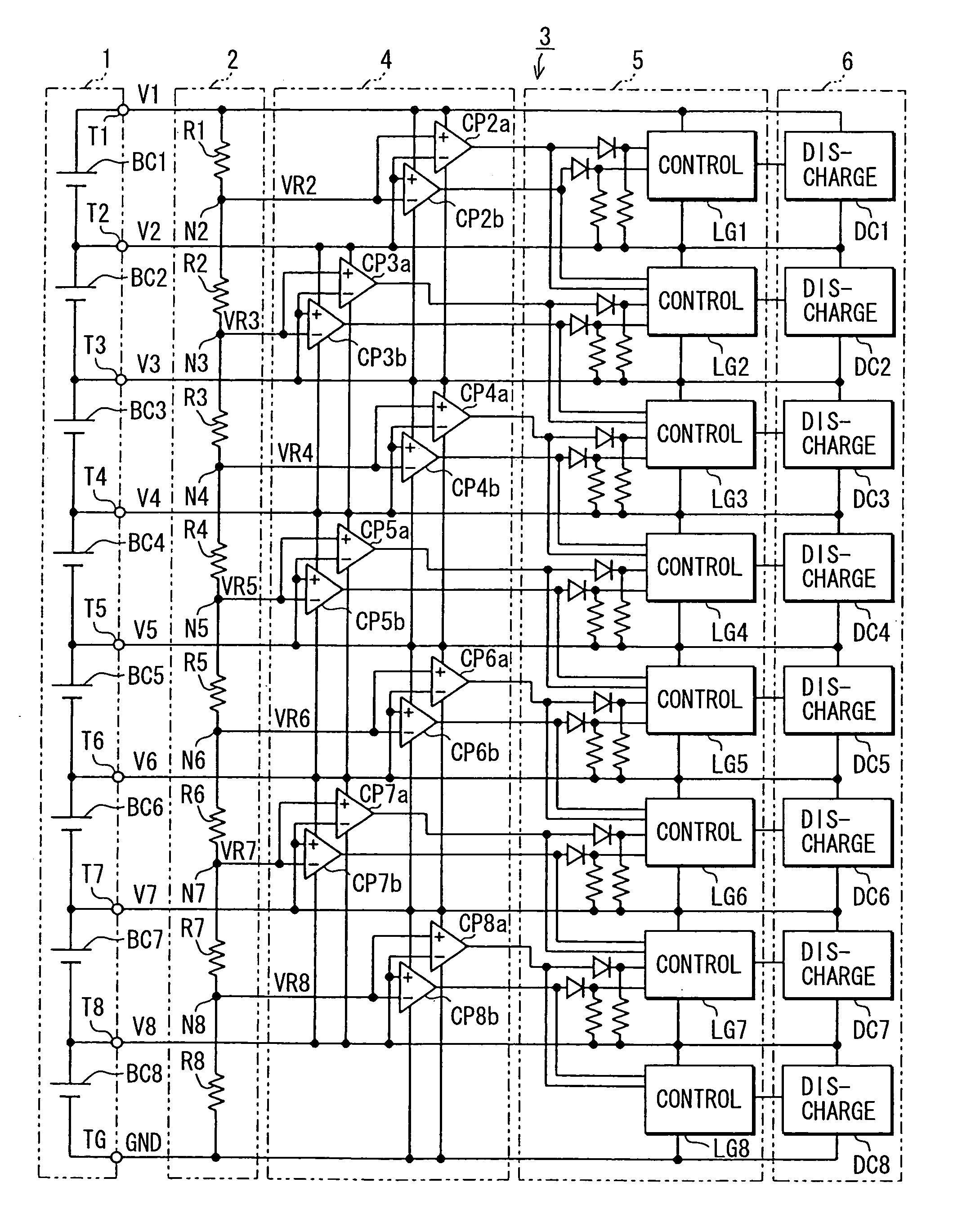 Cell voltage equalization apparatus for combined battery pack including circuit driven by power supplied by the combined battery pack