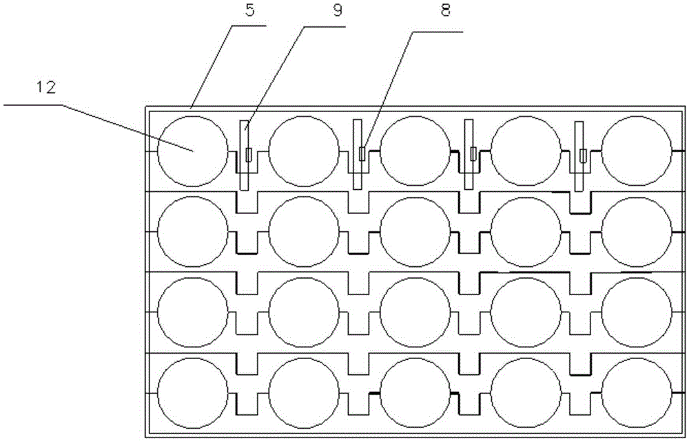 Waterproof wire outlet device of electric vehicle controller