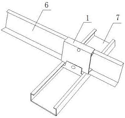 Keel frame connector with higher flexibility