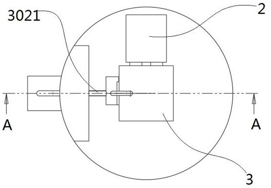 Distillation still capable of being heated by steam of stirring paddles