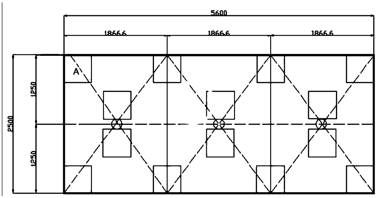 Device and method for quantitatively detecting defects of self-compacting concrete filling layer of ballastless track