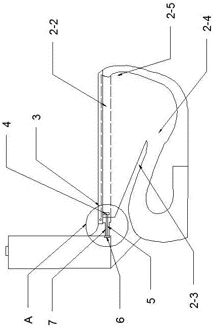 Closestool capable of preventing sewage back-splashing and sanitary in use and using method thereof
