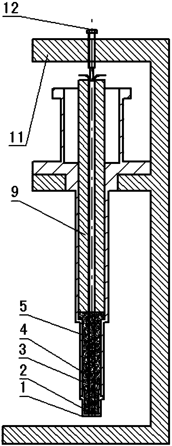 A fast-response armored resistance temperature sensor and its packaging method