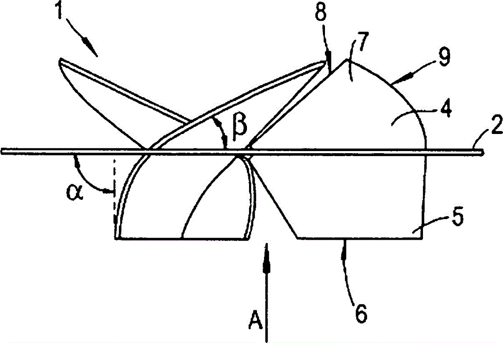 Separation device comprising a swirler