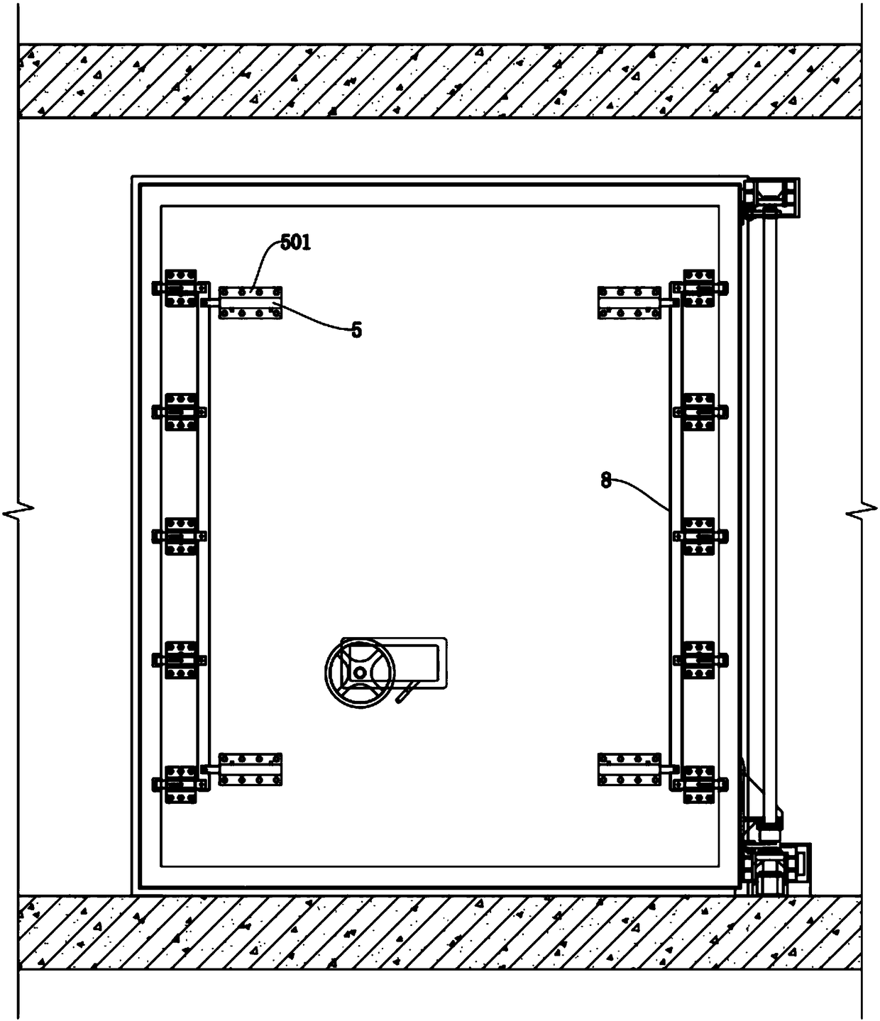 Linkage locking anti-rebounding civil defense door utilizing fluid pressure