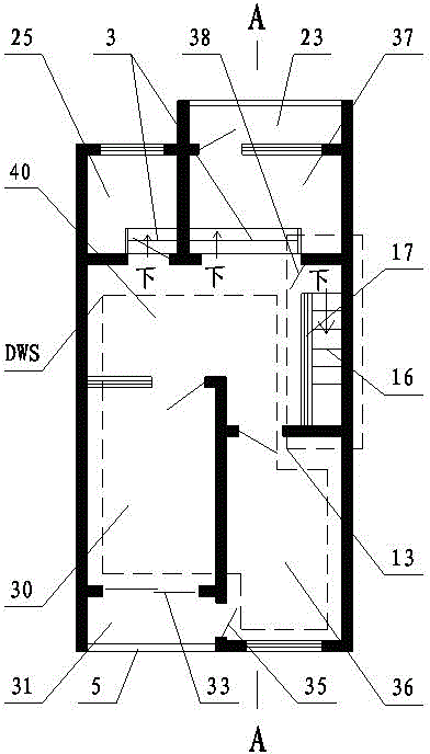 High hall type duplex apartment