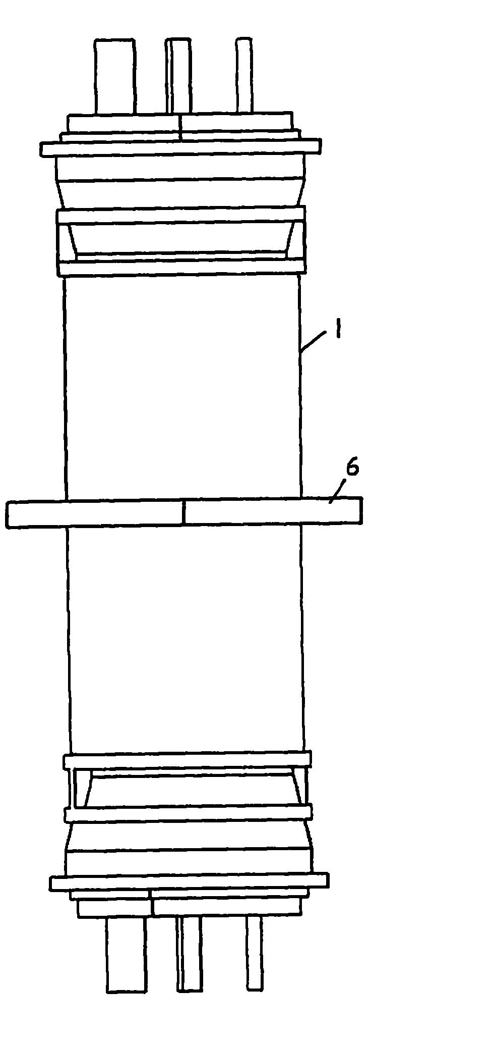 Water-proof plastic sealing element for cable sheath