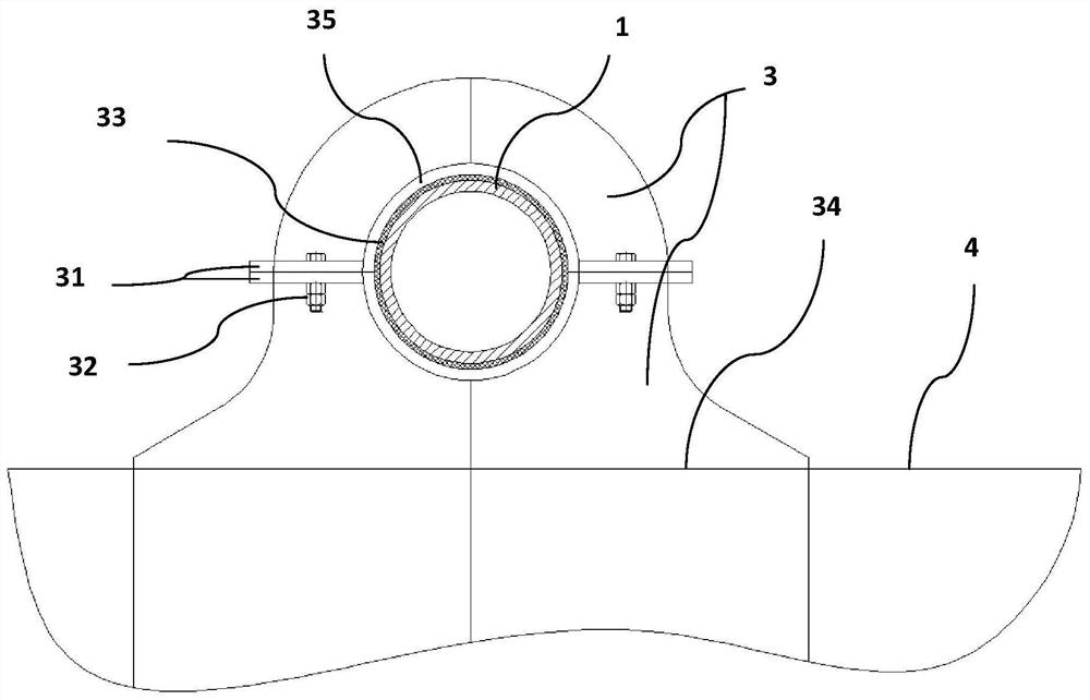 An outboard protective pipe structure of fpso anchor chain detection system