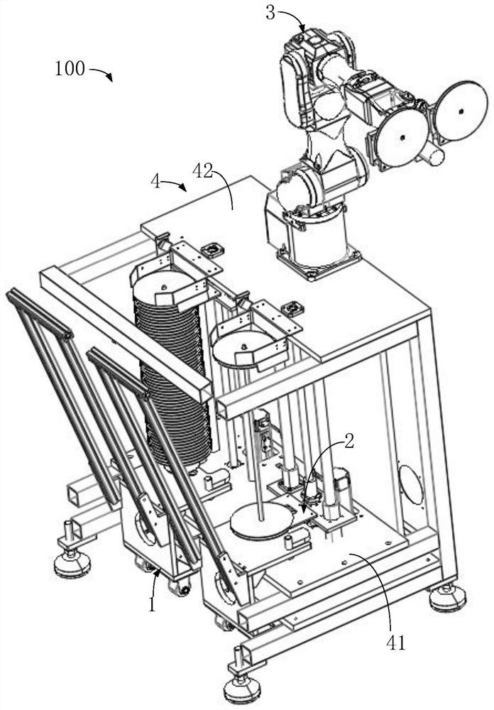 Material tray conveying device and material counting system