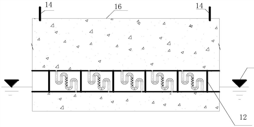 "Double S-type" drainage and salt control pipeline integrated isolation pad and method in saline-alkali land