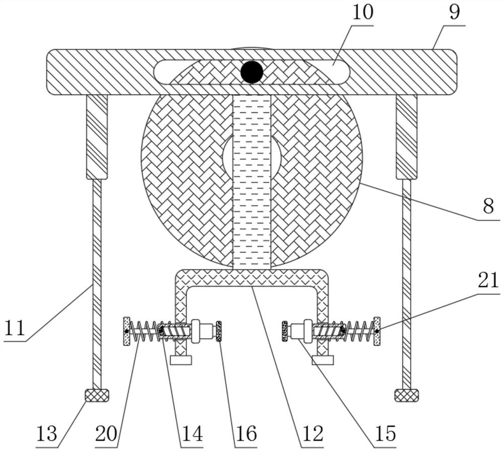 Efficient water-soluble paint coating device capable of automatically cleaning water