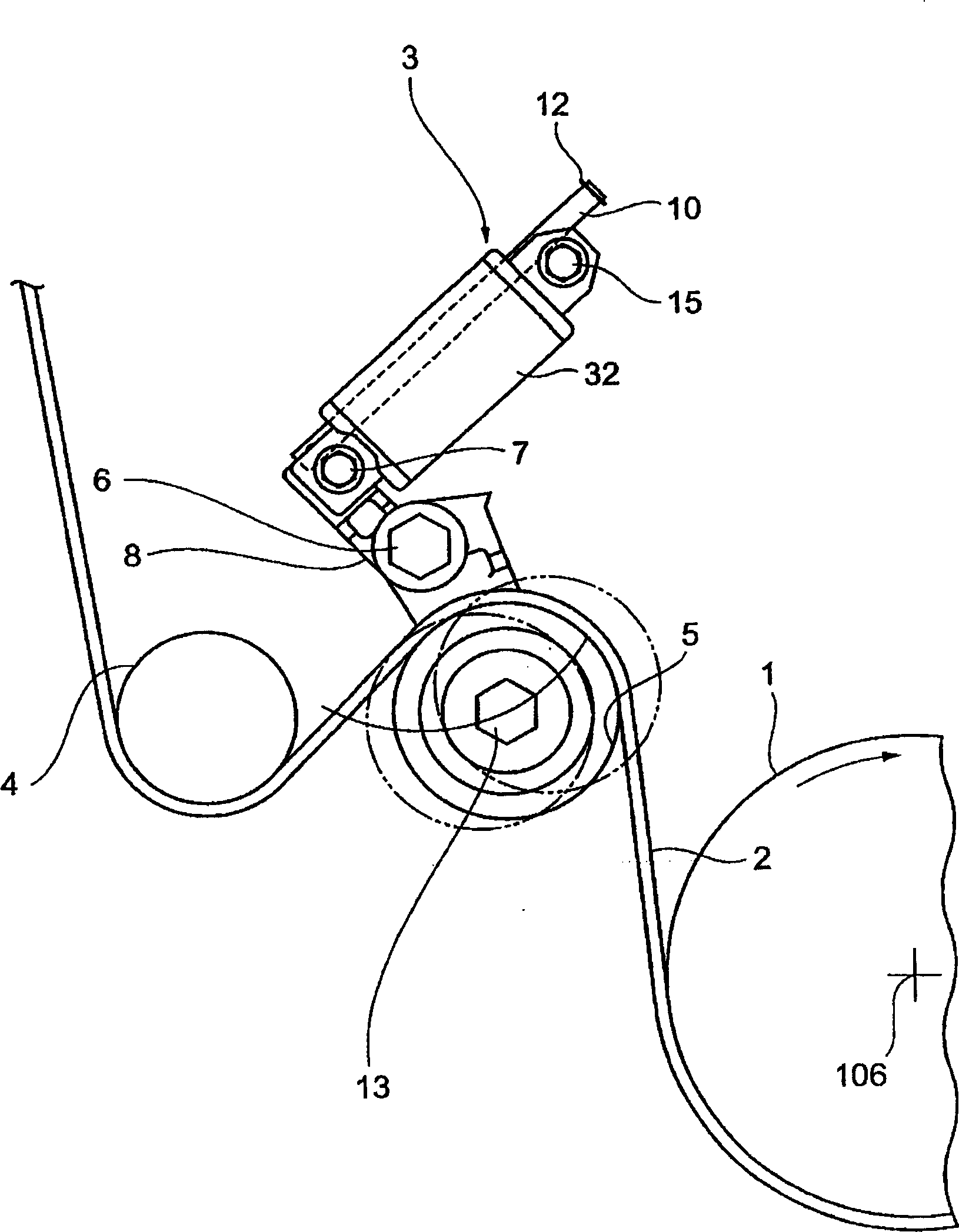 Adjusting device of belt tension
