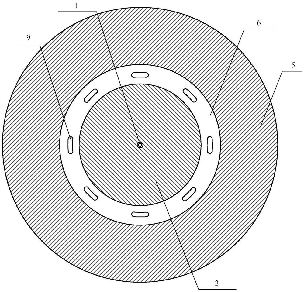 Circular plate type vibration energy collector based on MFC