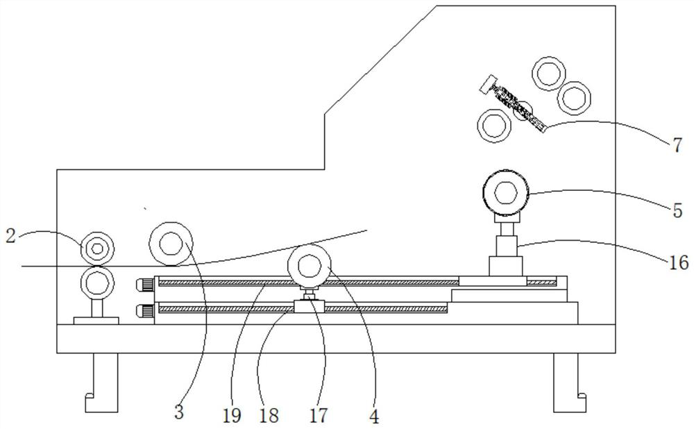 A bamboo sheet drawing and edging device for bamboo mat processing