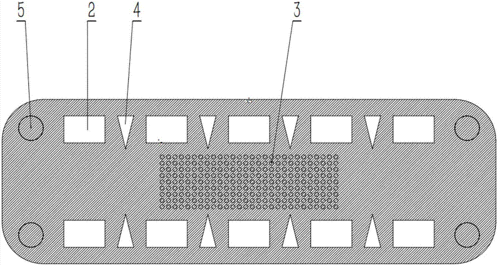 Flexible clamping finger provided with microchannels