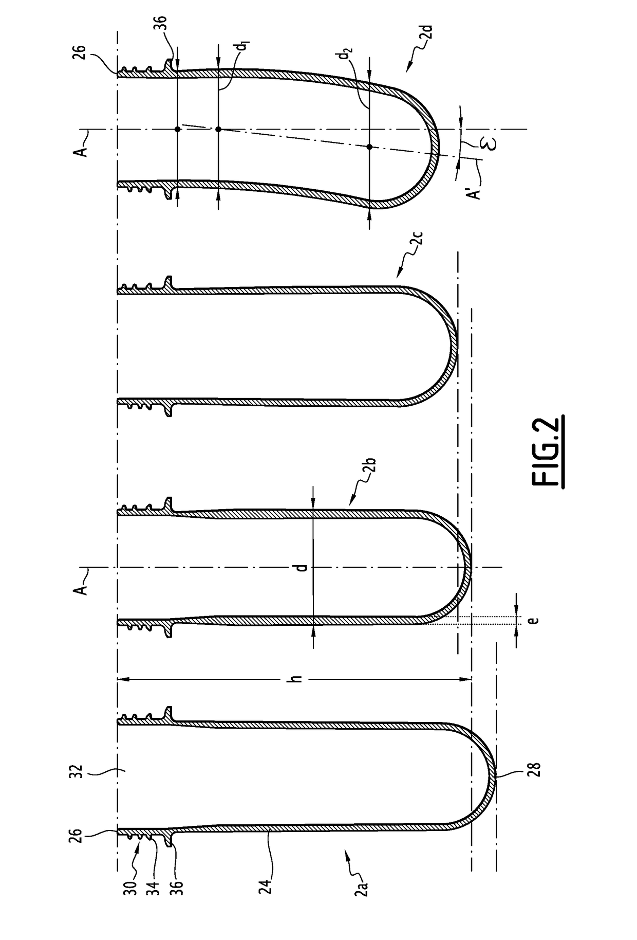 Method and machine for producing containers by injecting a liquid inside successive preforms