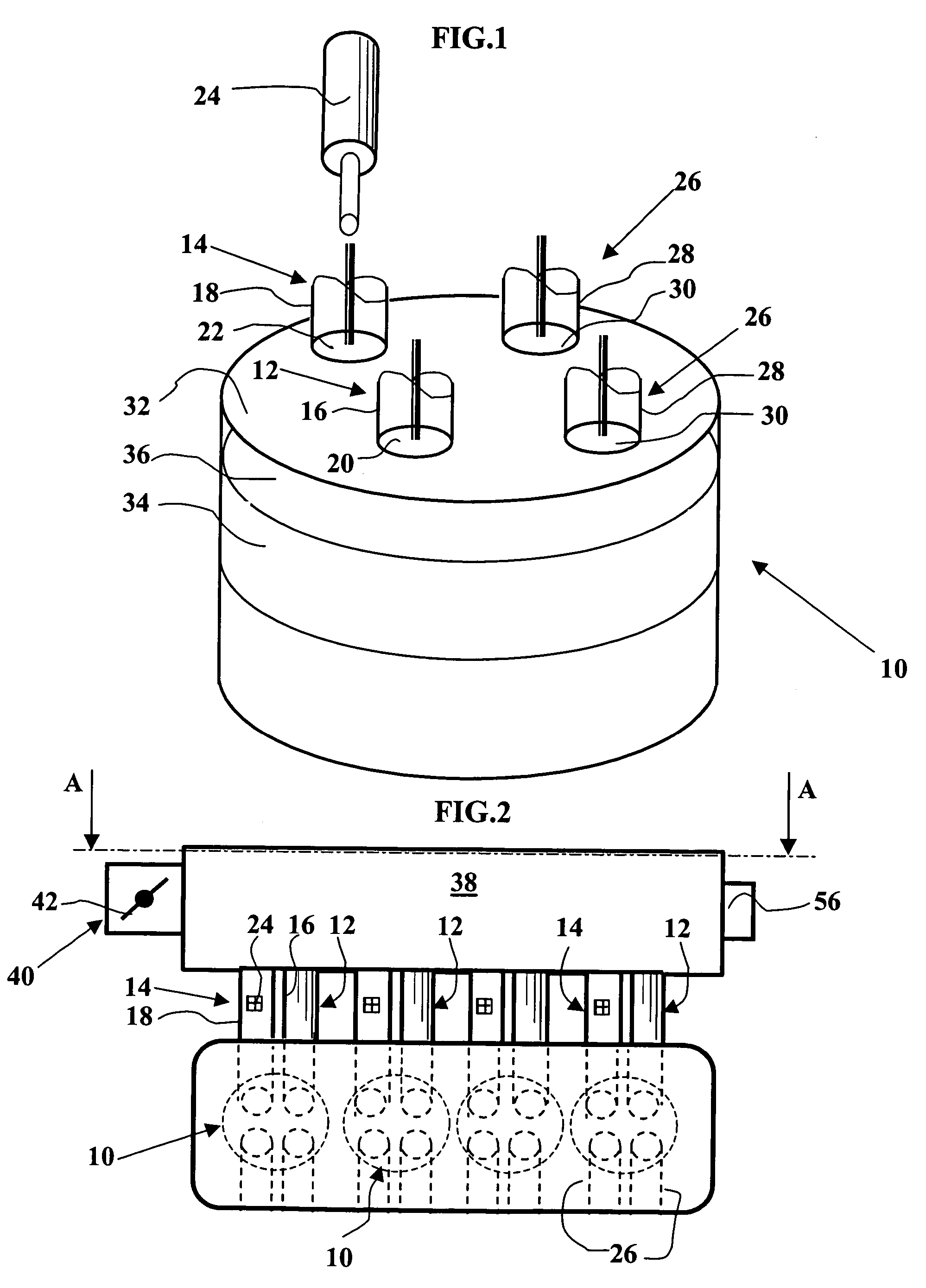 Burnt gas-scavenging indirect-injection internal-combustion supercharged engine and supercharged air supply method for such an engine