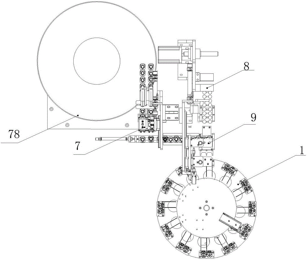 Lens cover pad pasting and covering device of IR-CUT assembly