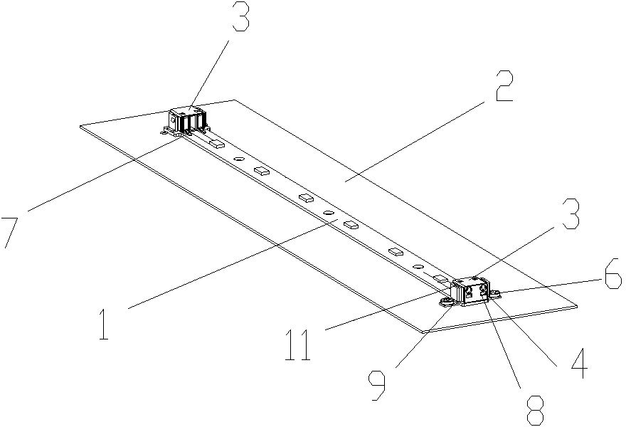 LED (light emitting diode) strip quick connecting structure