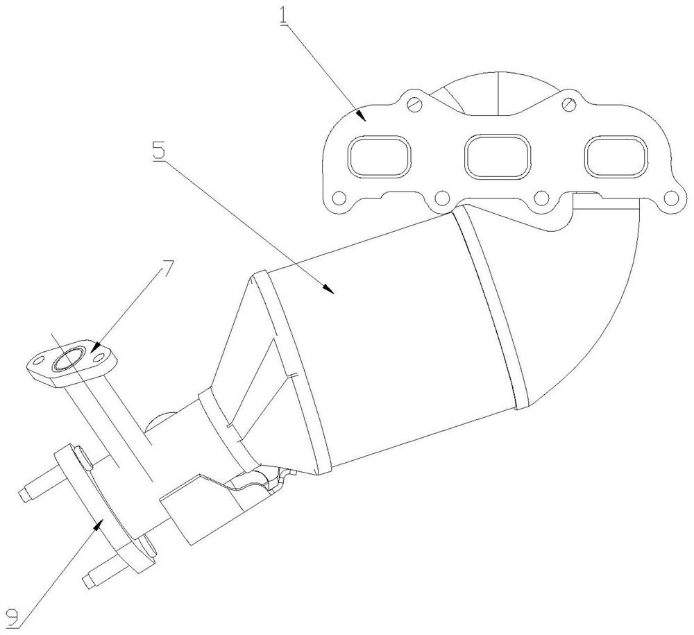 Upright rear-drive tight coupling type exhaust manifold