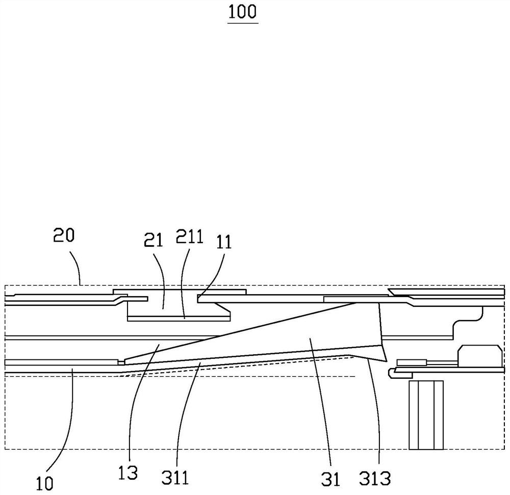 Side cover clamping structure and case