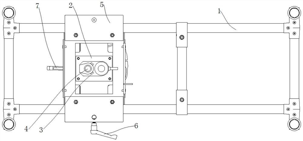 Adjustable circuit breaker opening mechanism