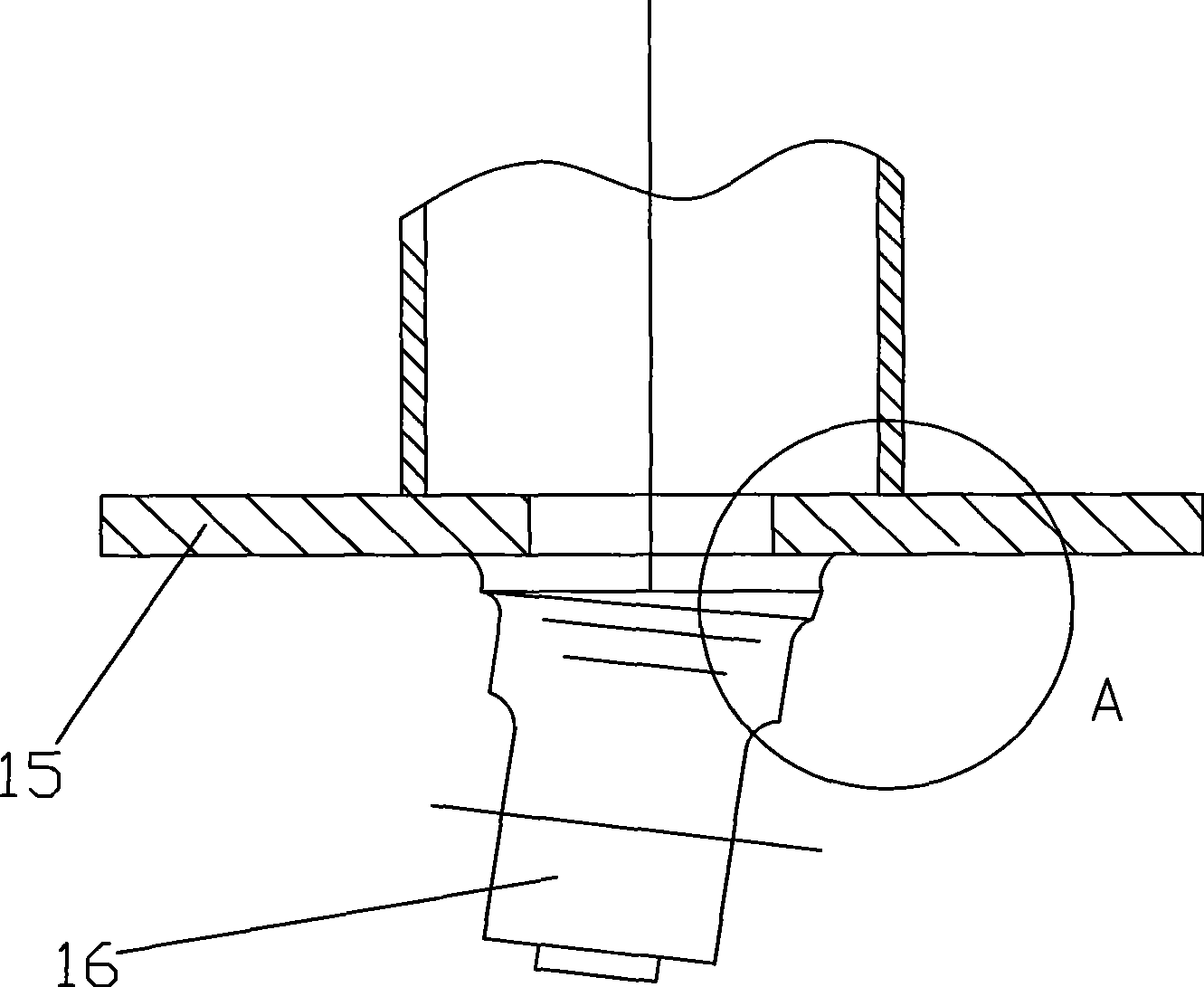 High intensity alloyed steel traction pin and welding process of foundation