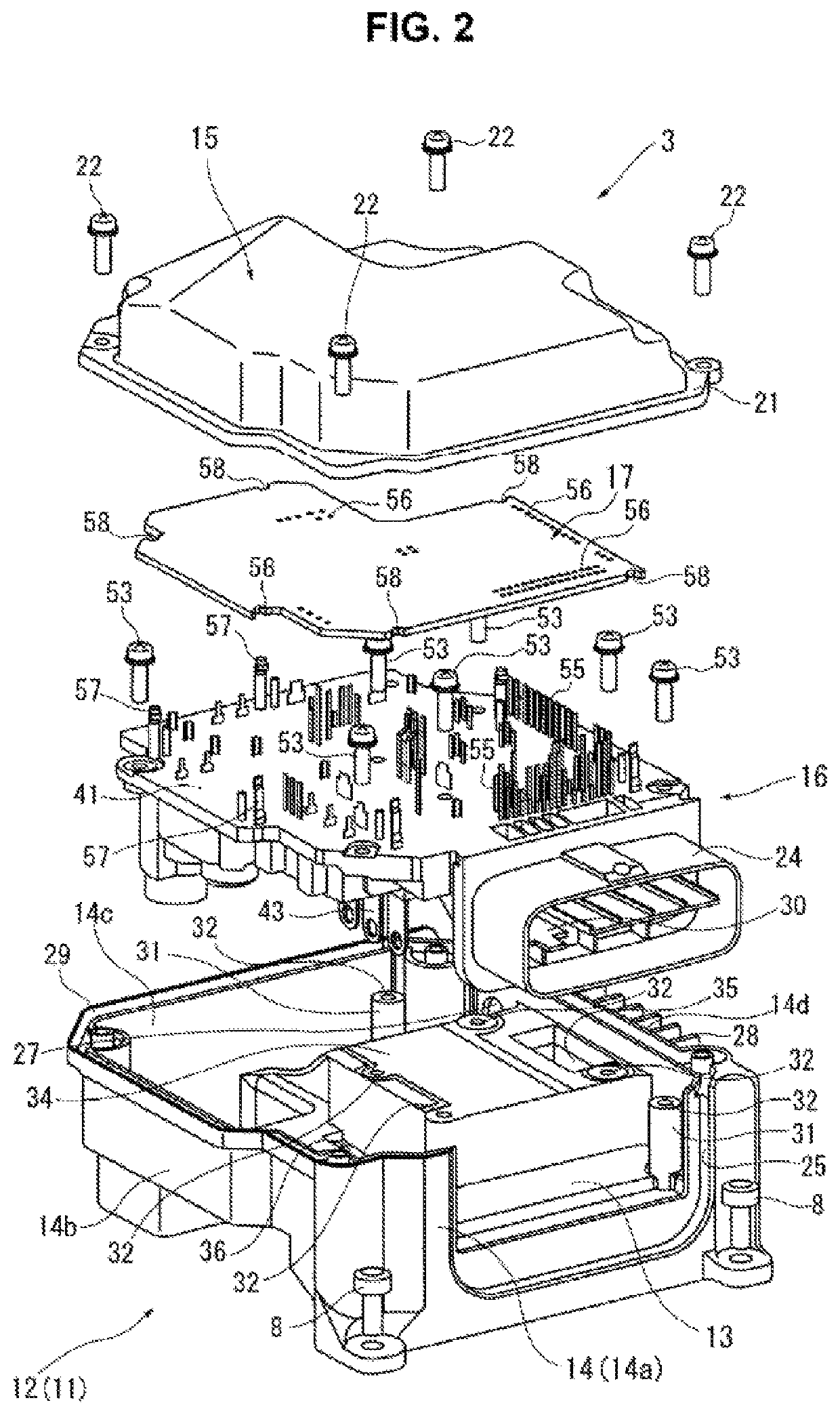 Electronic control device including a thermal mass element