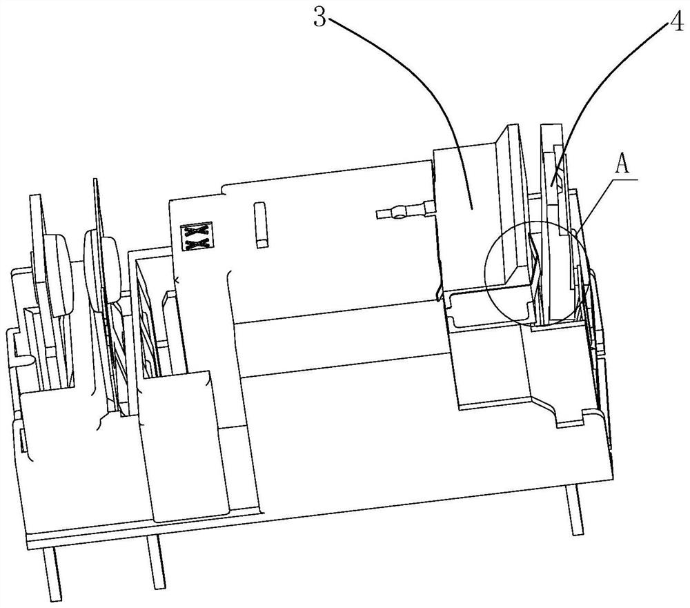 Low-noise electromagnetic relay