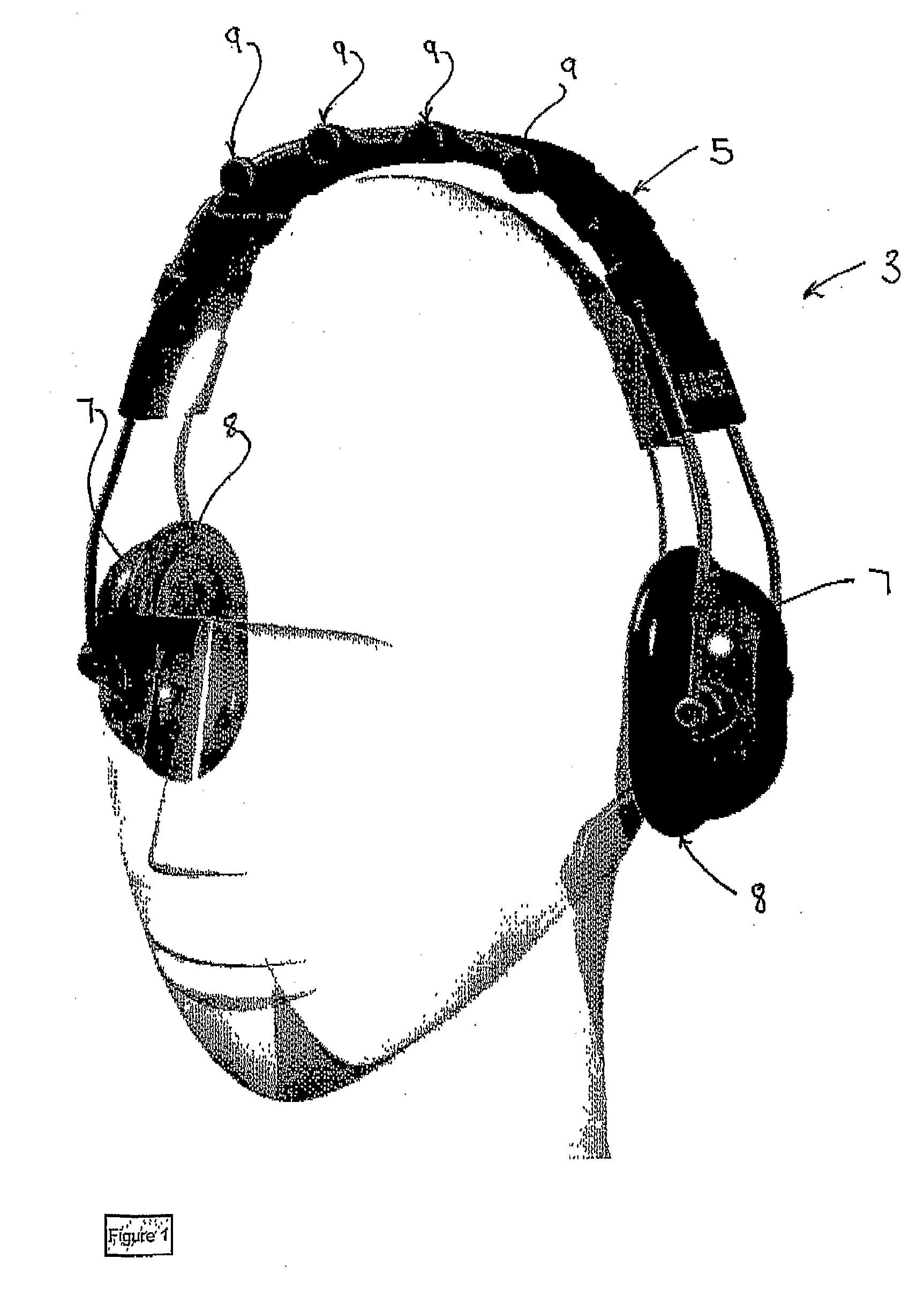 Apparatus and Method for Sound Enhancement