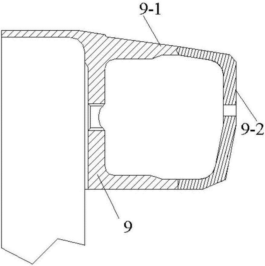 Titanium-alloy supporting ring fusion-welding gas shield trailing cover and shielding method