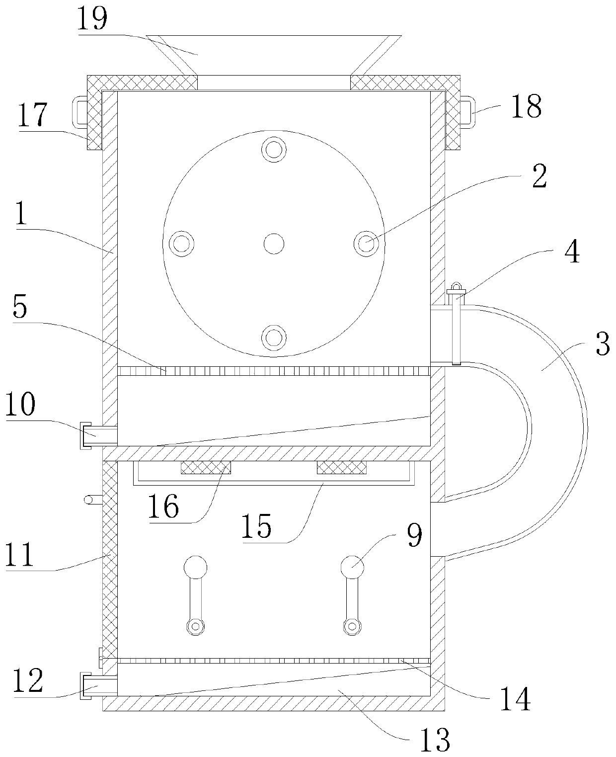 Efficient cleaning device for deep processing of radishes