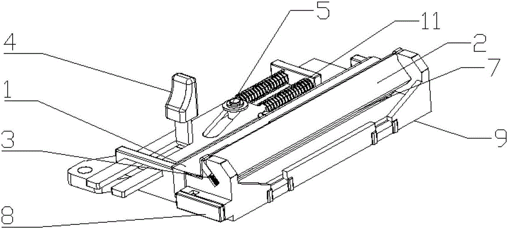 Cutting device for label medium of handheld label printer