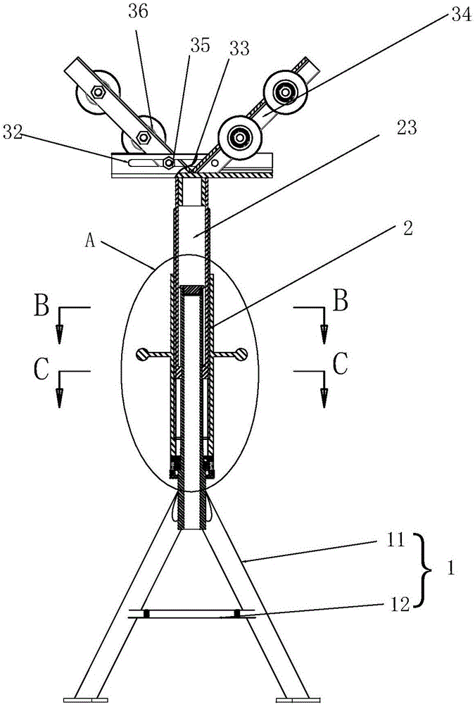 Stepless adjustable pipe supporting device