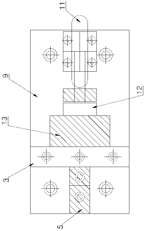 Cap tapping clamp