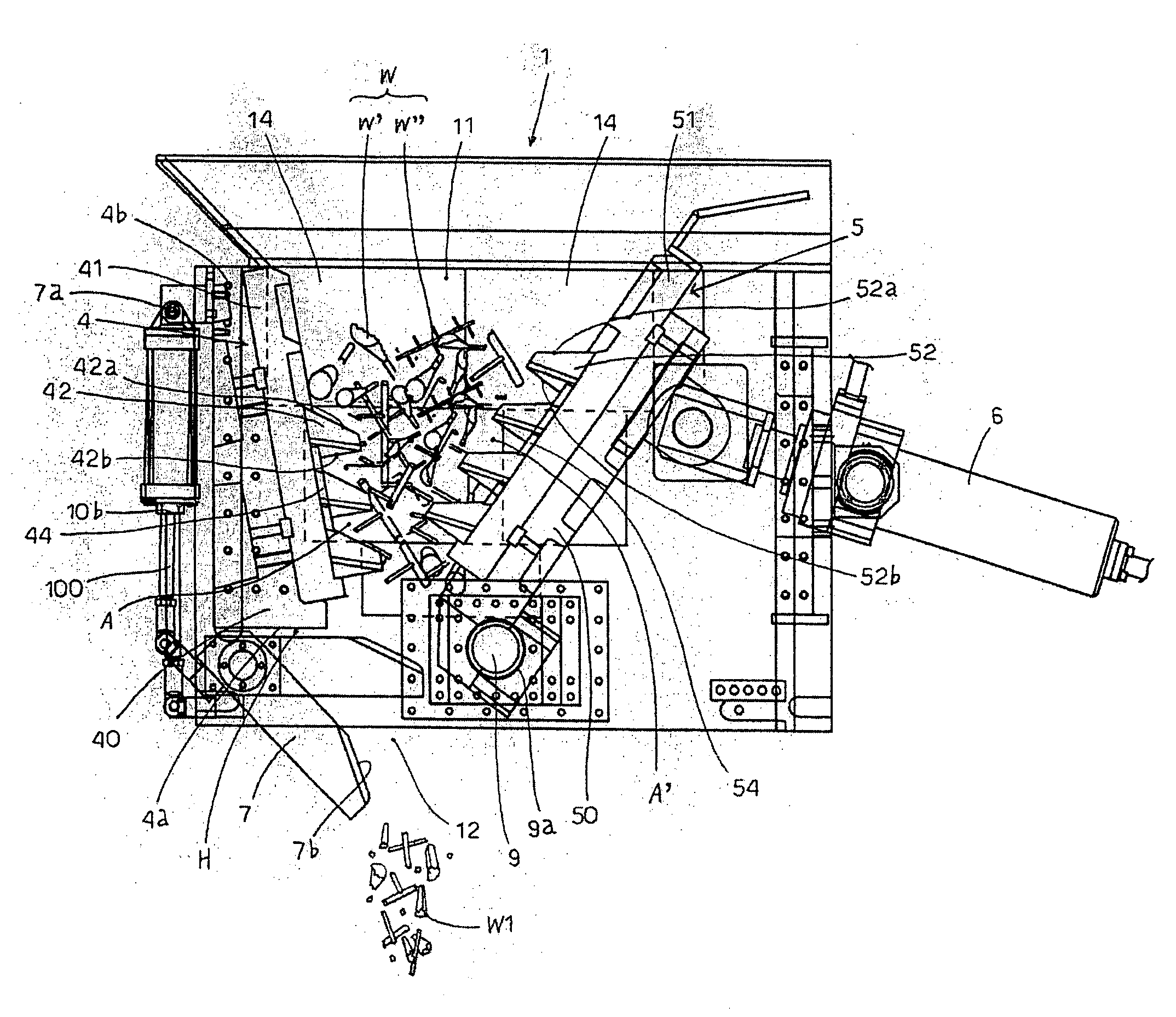 Other side tool support base and/or other side tool post mounted to casting breaking apparatus, and bearing of the other side tool support base