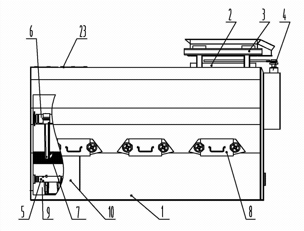 Screening-free stirring tank body and dedicated soil dressing spray-seeding machine