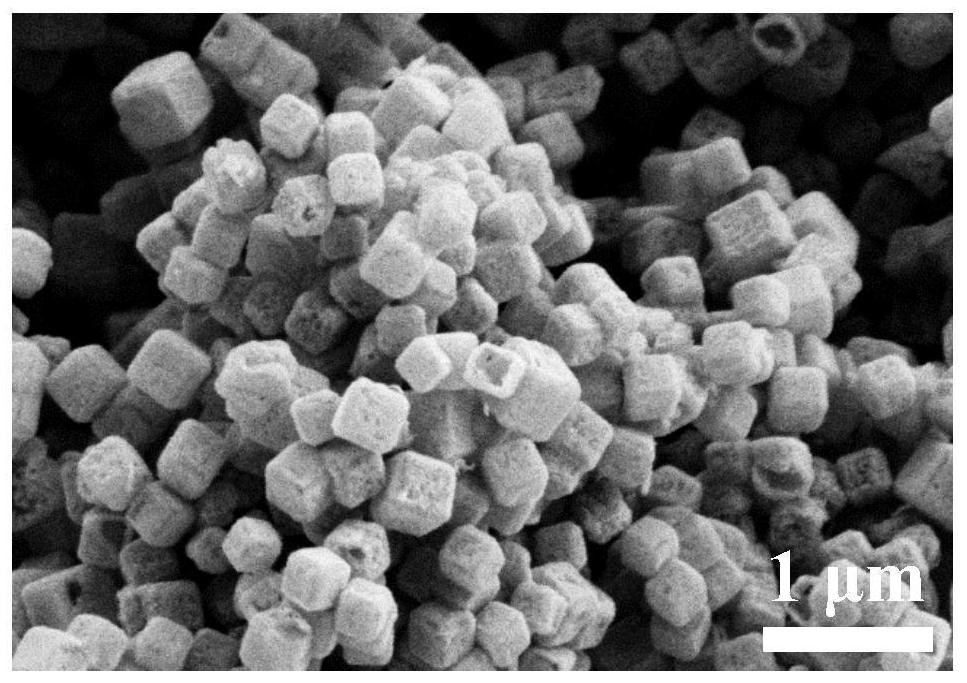Carbon-assembled copper sulfide hollow nanocube honeycomb material and its preparation and application