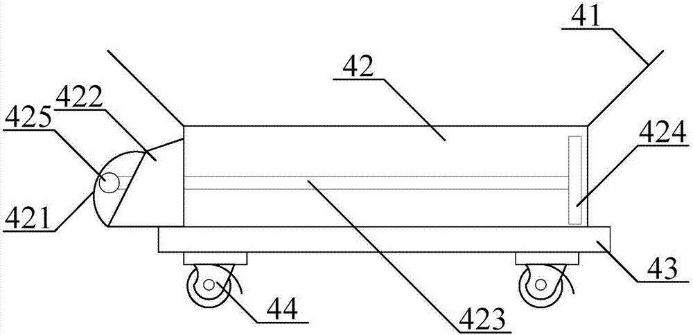 Highly-efficient chicken essence raw material extruding and molding device